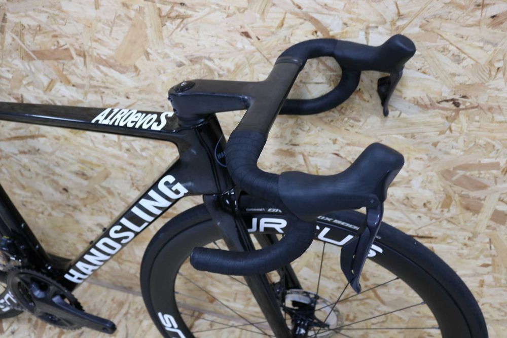 Bicicleta disco topo de gama Handsling A1R0evoS Shimano Ultegra Di2