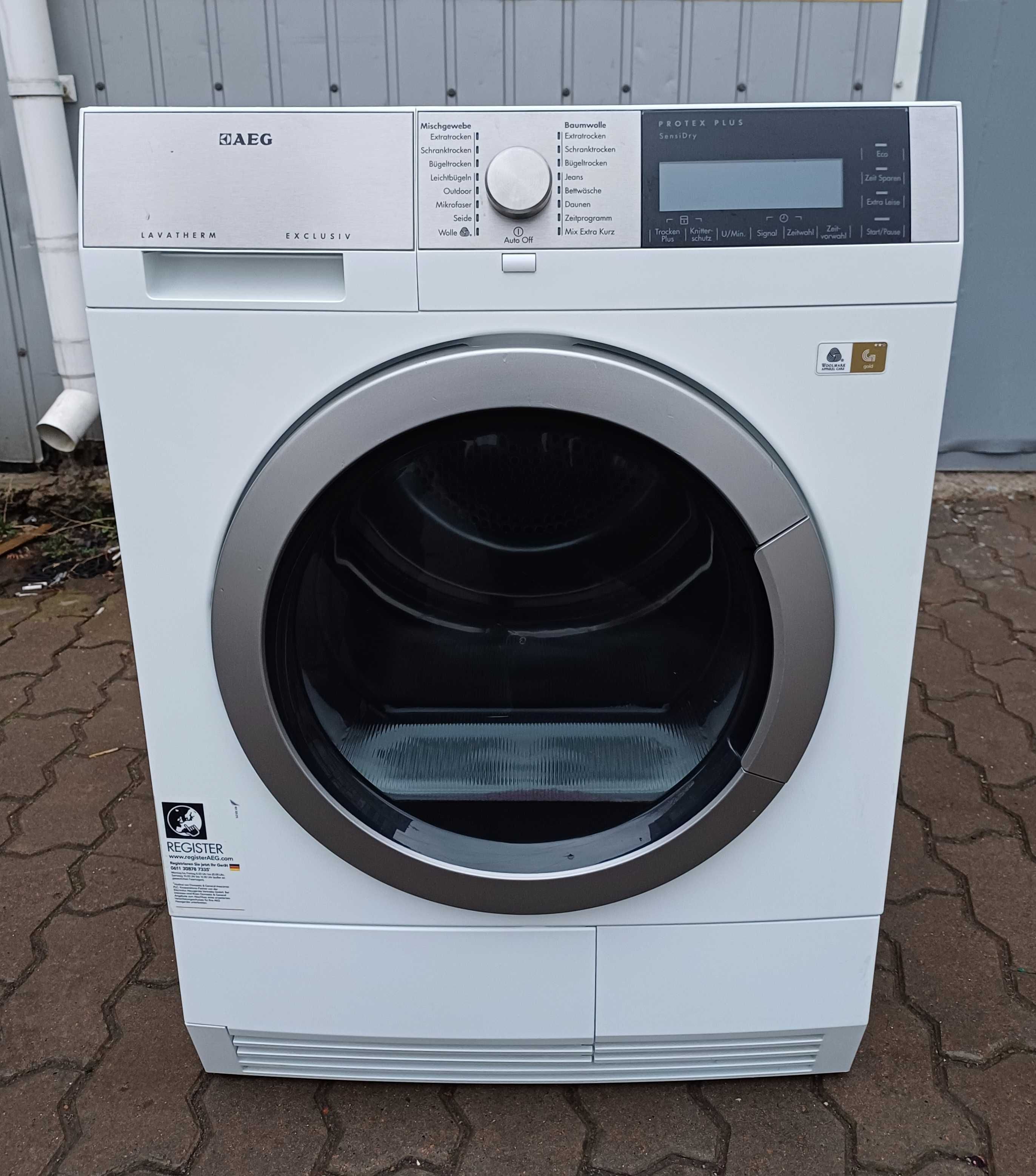Сушильна машина сушарка на 8кг тепловий насос AEG T97685IH Germany