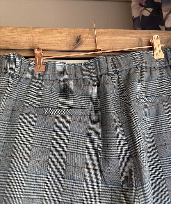 Garnitur damski marynarka i spodnie Greenpoint XXL