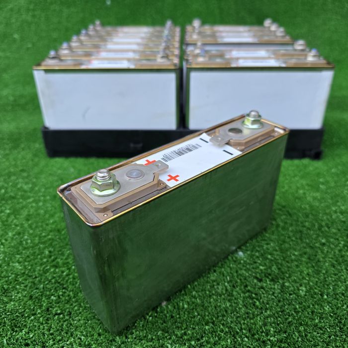 Yuasa 3.7V 50Ah li-ion литий ион Япония