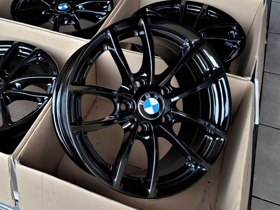 Alufelgi 16 5x120 Czarne BMW 1 3 E87 F20 F21 E46 E90 F30 F31 647#