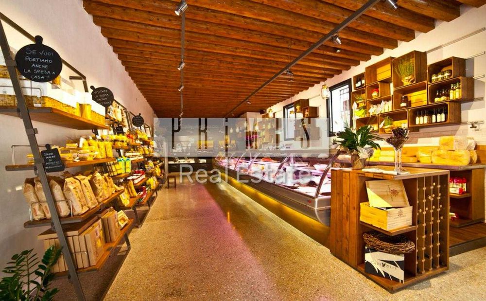 Оренда фасадного приміщення вул. Мечнікова 11, Кловська, Печерська