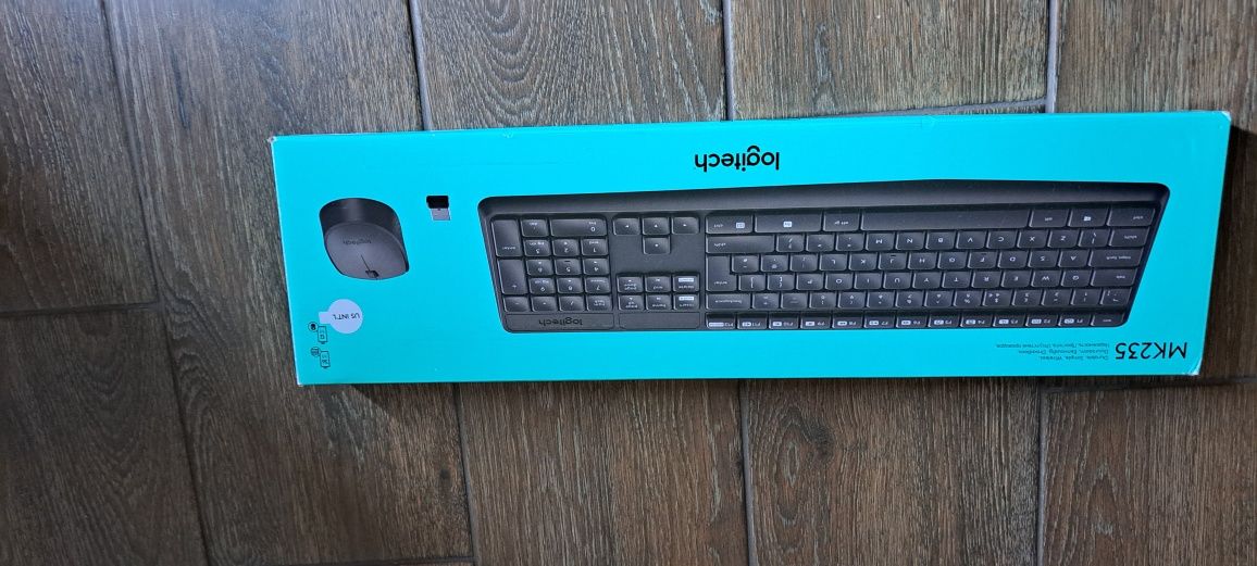Klawiatura bezprzewodowa z myszką Logitech MK 235