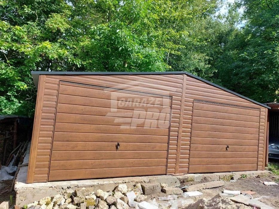 Garaż blaszany 7x5 2x Brama drewnopodobny Dach dwuspadowy GP203