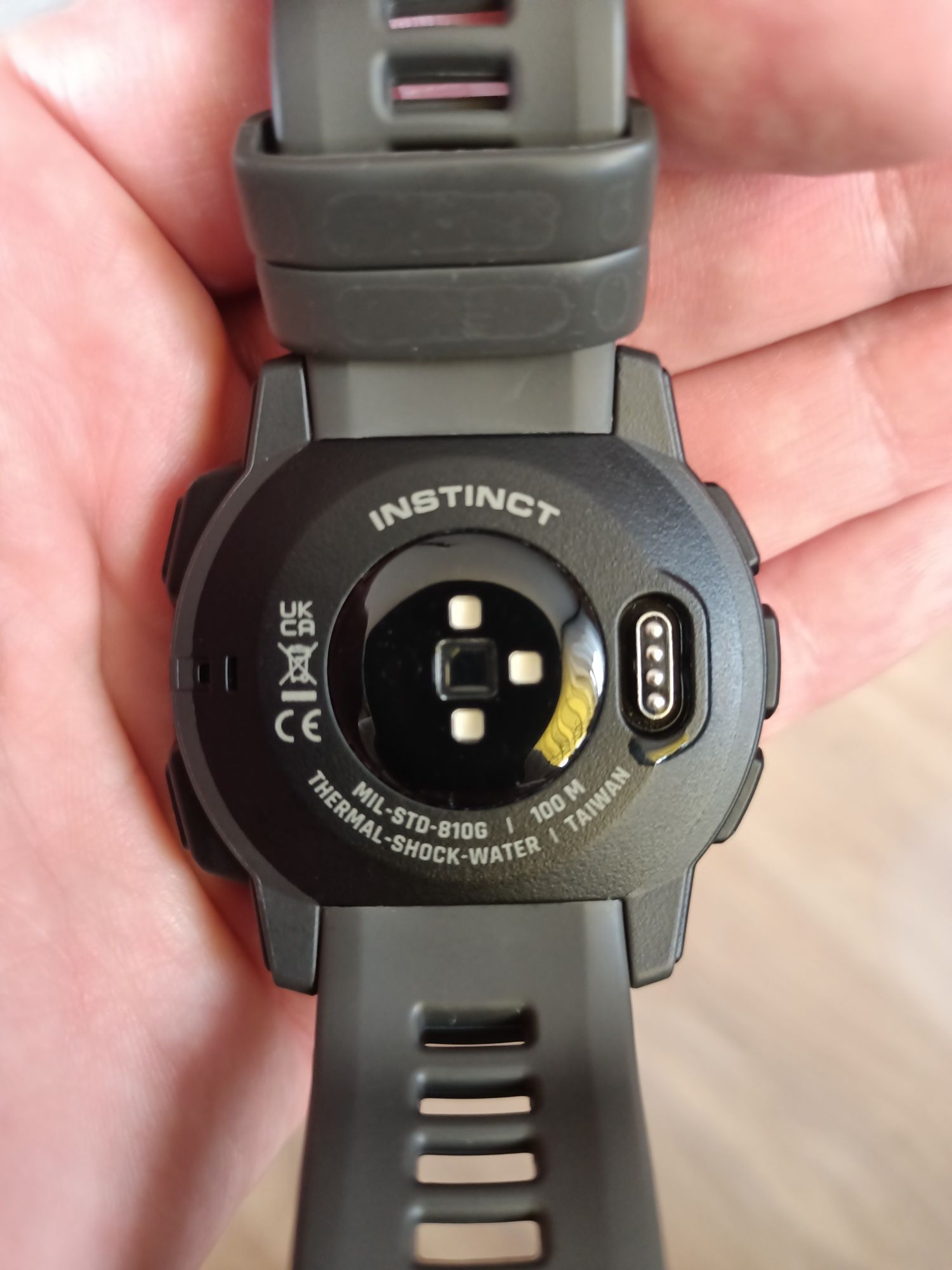 Garmin instinct używany w bdb stanie