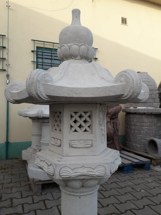 pagoda japońska, kasuga ogród dekoracja betonowa