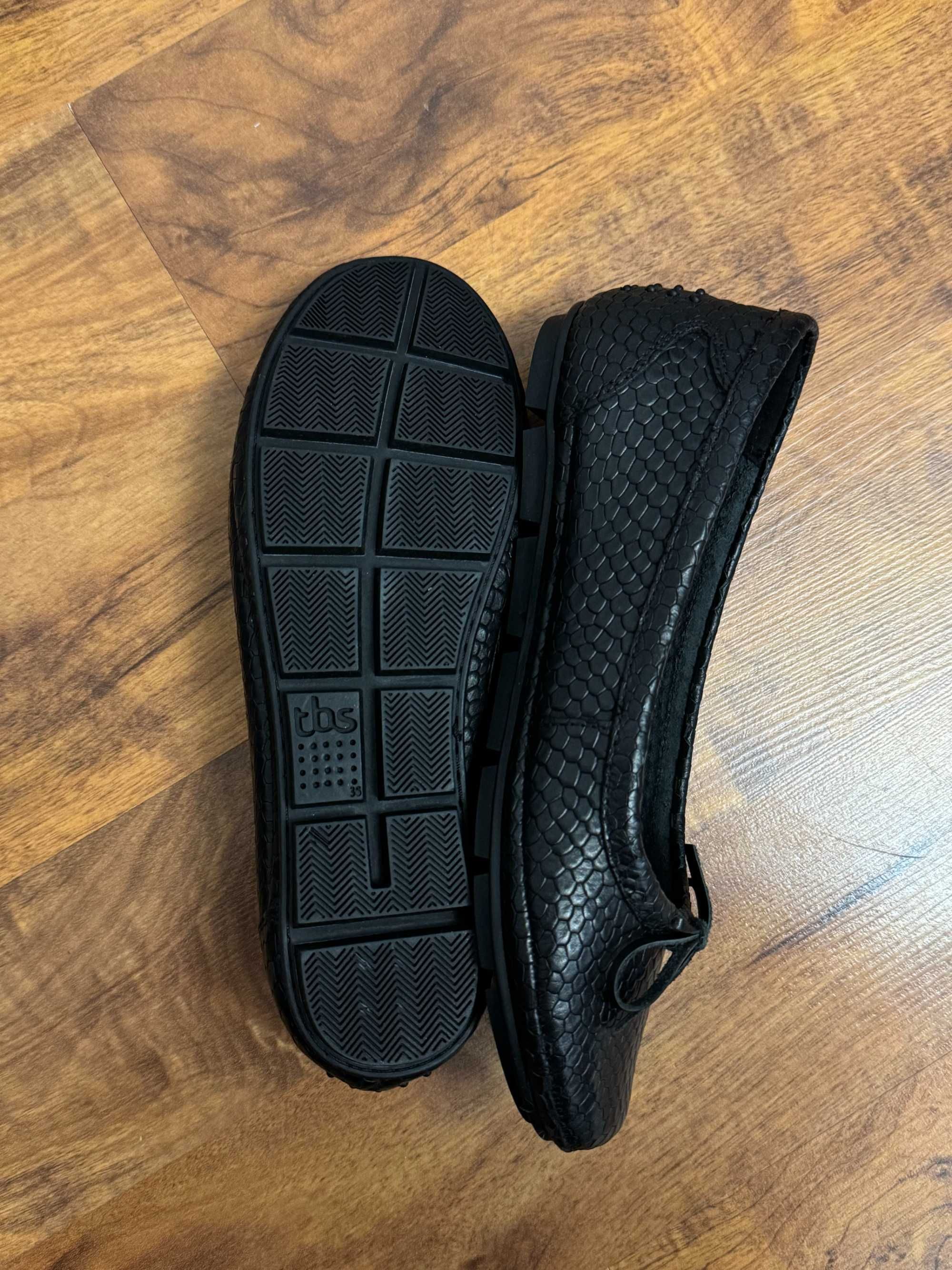 Skórzane baleriny balerinki czarne płaskie buciki buty ze skóry Tbs 36