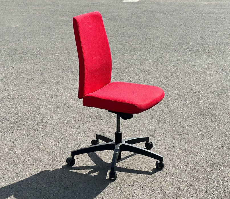 Червоне/яскраве комп'ютерне крісло/офісне/офісний стілець/офіснекрісло
