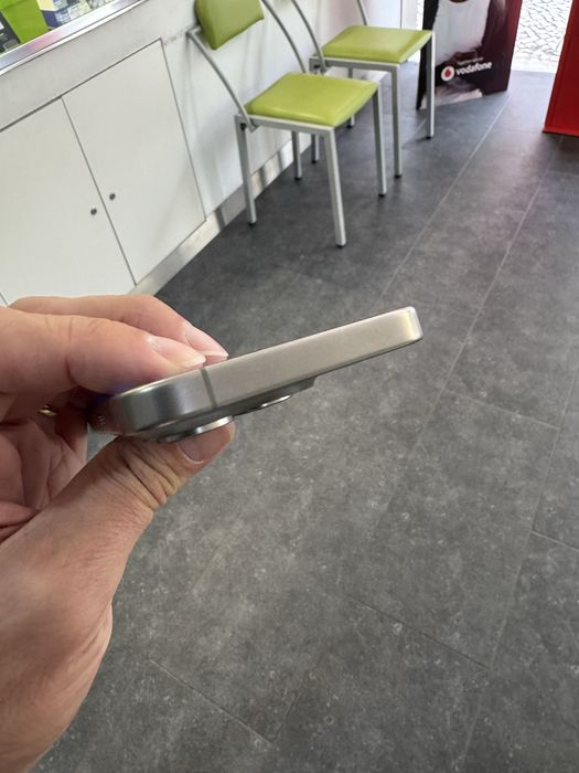 iPhone 15 Pro 128GB - Garantia