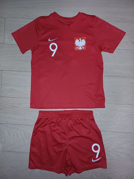 Strój piłkarski lewandowski