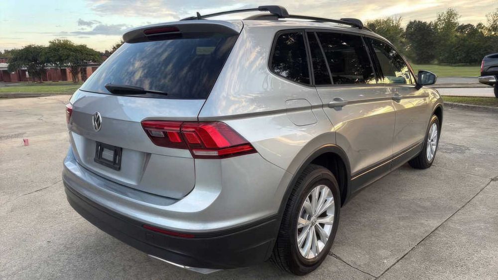 Volkswagen Tiguan S      2020