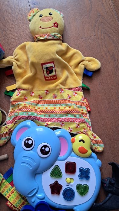 Детские игрушки.