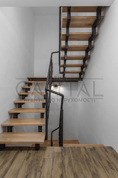 Продажа дома (дуплекс) р-н Жуляны Срочная продажа Держпрограмы ДА