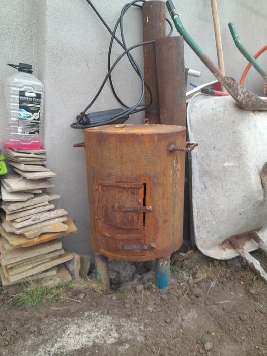 Кругла буржуйка в гараж або в баньку