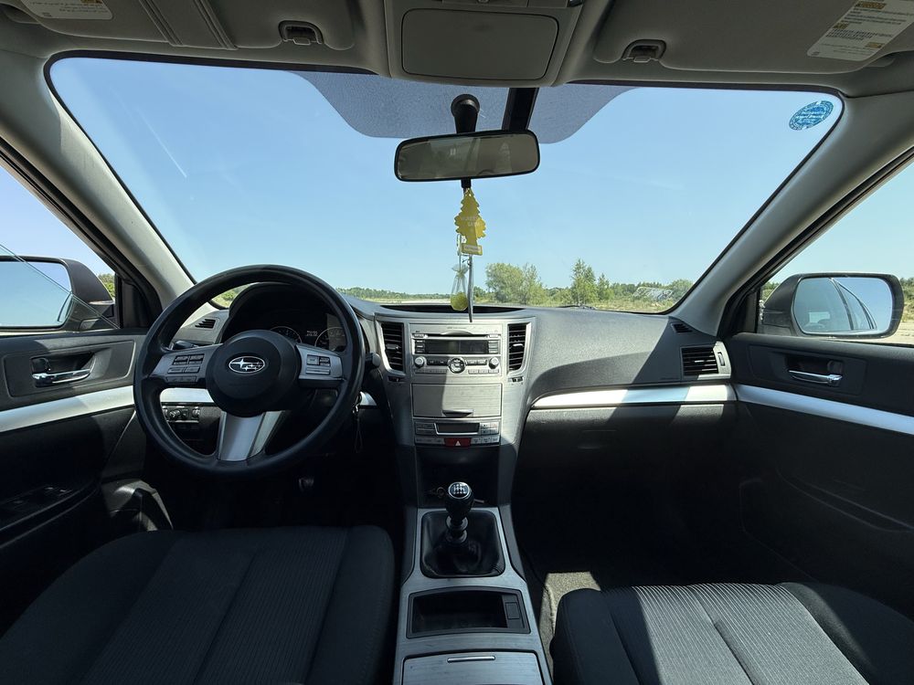Subaru Legacy 2.0D, Napęd 4x4, Niski przebieg, Bezwypadkowa.