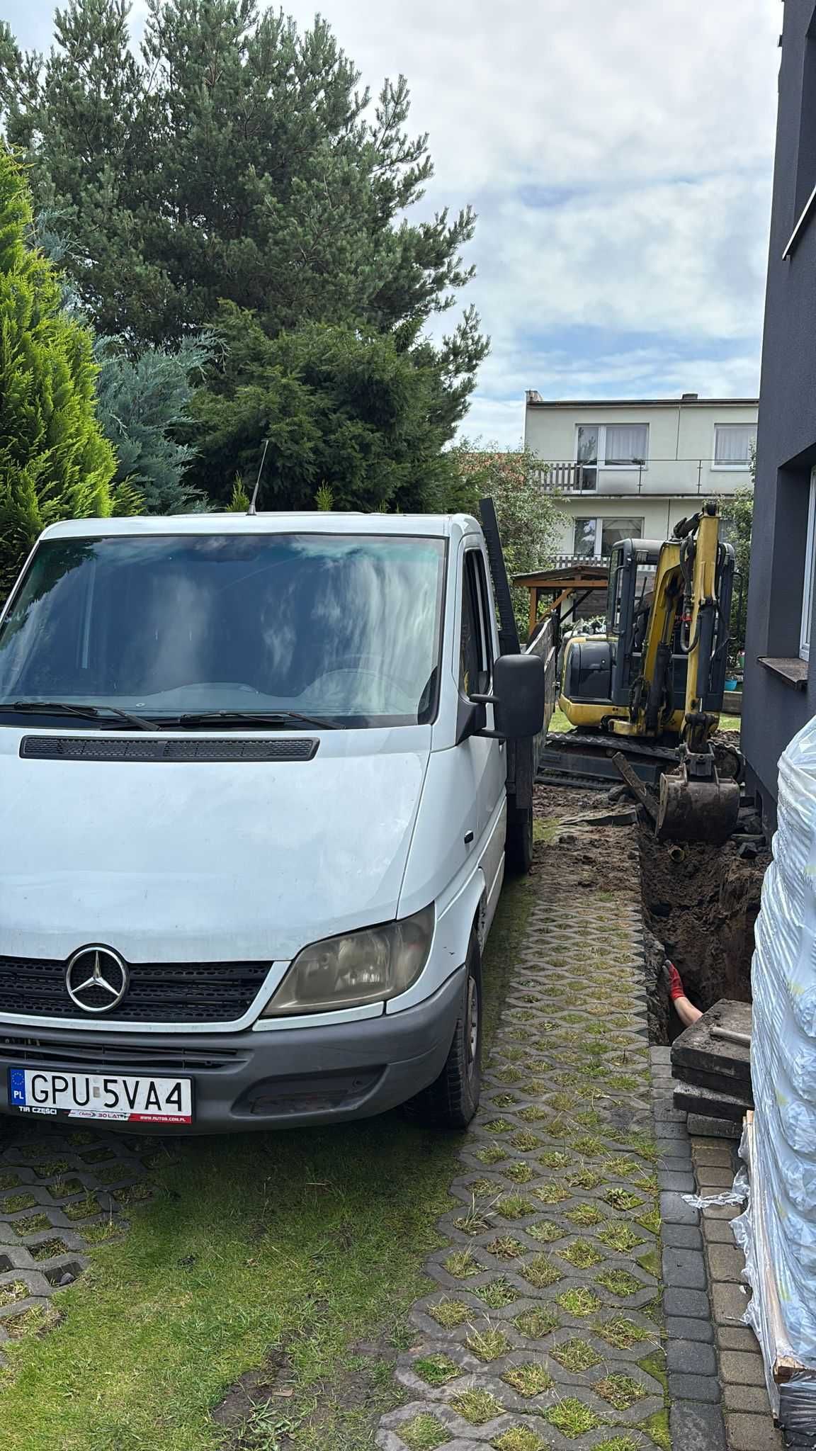 Kompleksowe Usługi Ziemne
 i Sprzedaż Kruszyw