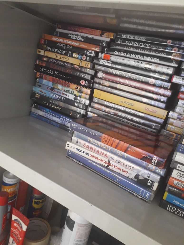 Set de dvd filmes e outros