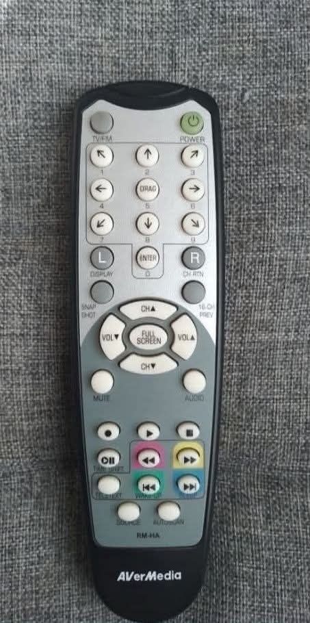 Монитор с пультом Samsung SyncMaster 931C LS19MEPSFV/EDC;
