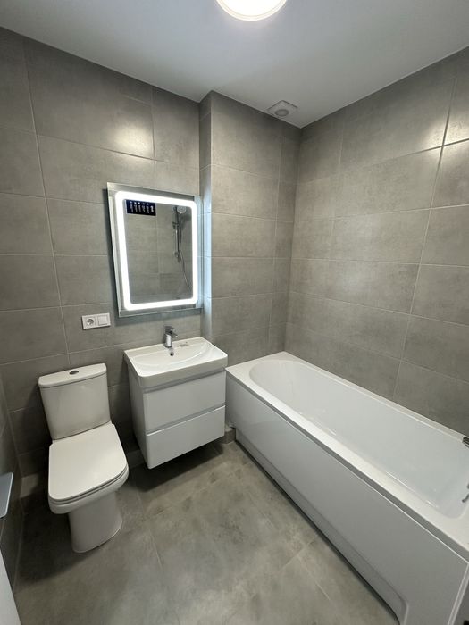 Продаж Таунхаус з ремонтом від Забудовника Петропавлівське лівий берег