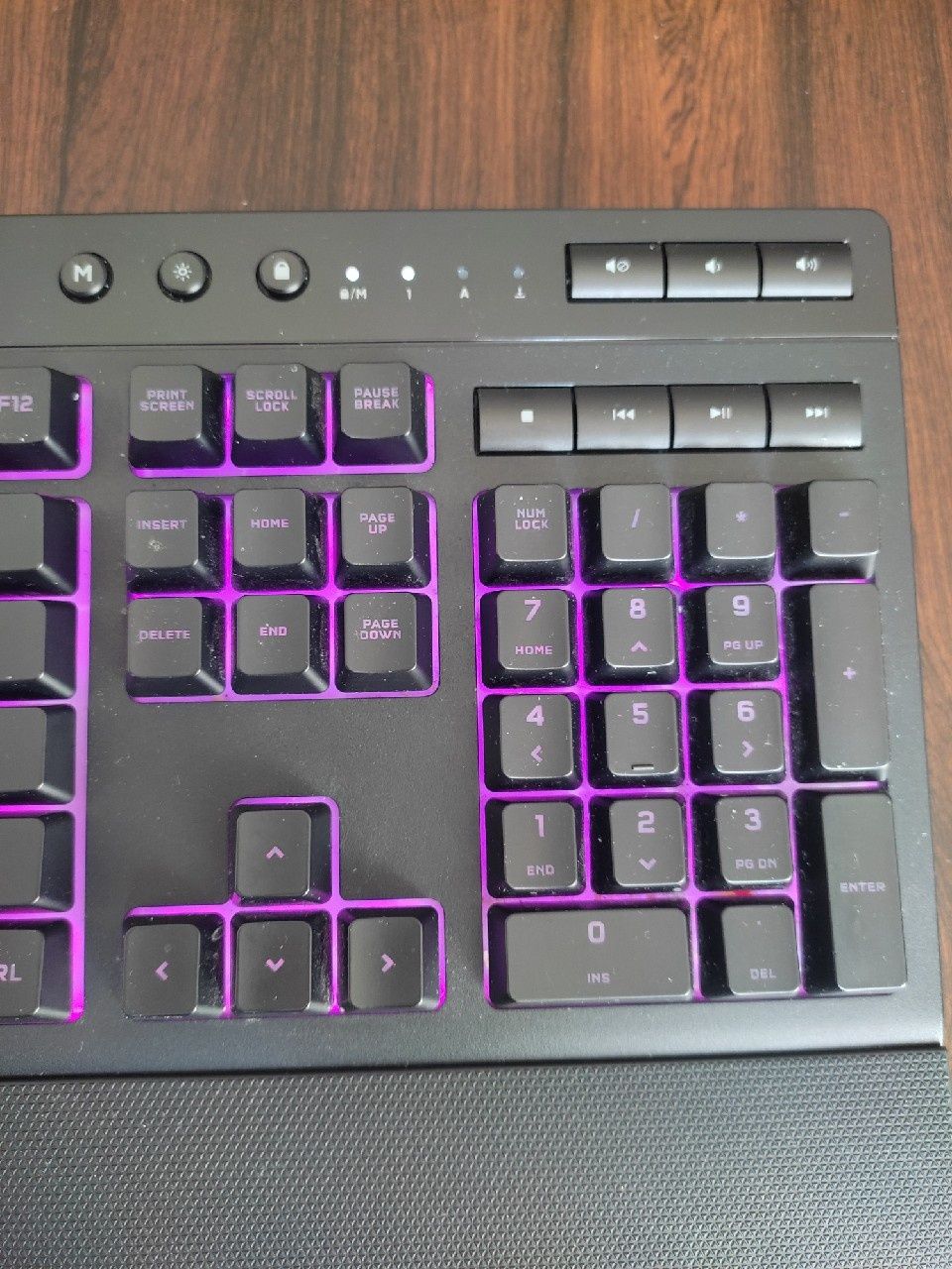 Klawiatura gamingowa Corsair K55 RGB PRO