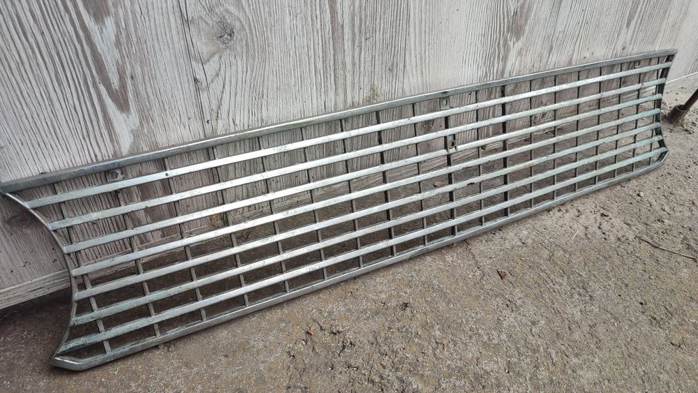 Решетка радиатора 2101