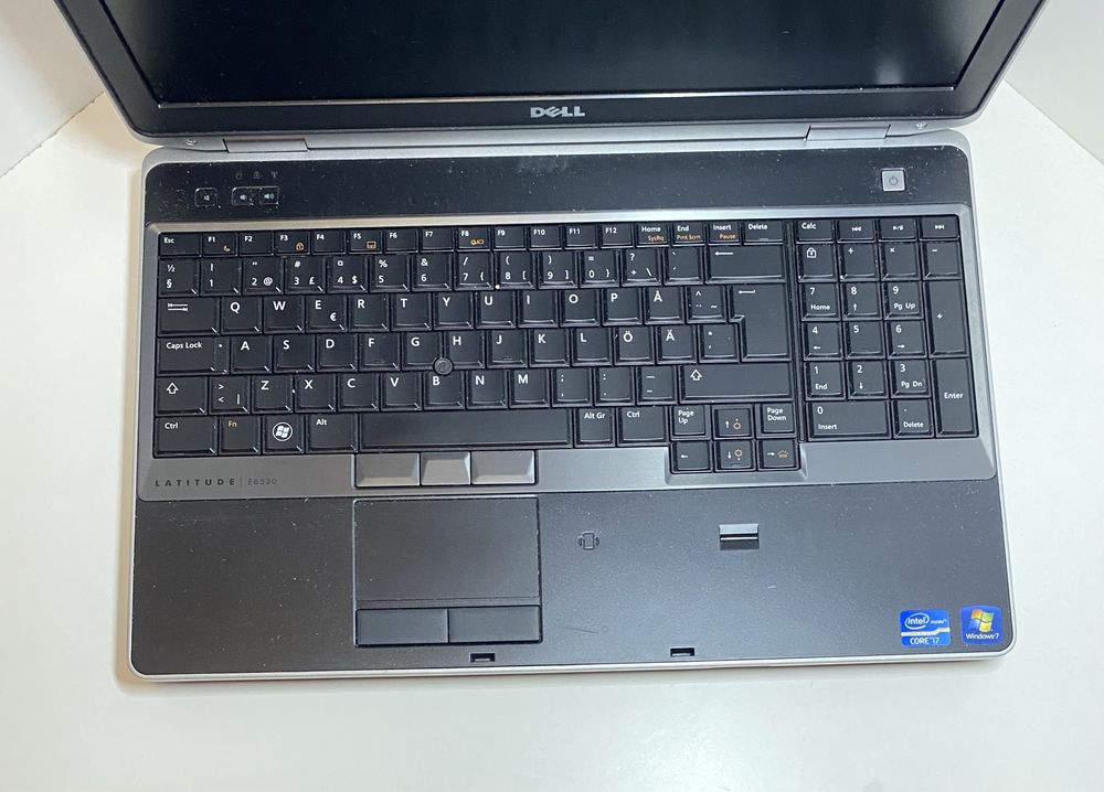 Dell Latitude E6530 15.6” 8/120GB SSD/ і7-3520/ ідеальний для навчання