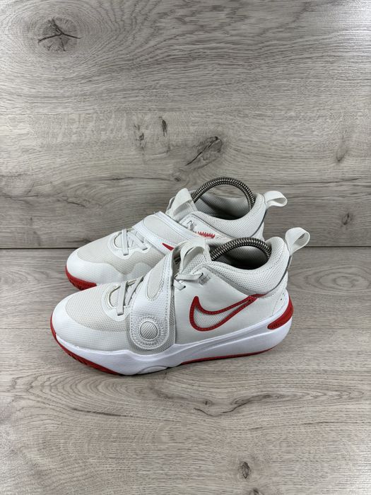 Nike Basketball на хлопчика в зал кросівки 38 розмір