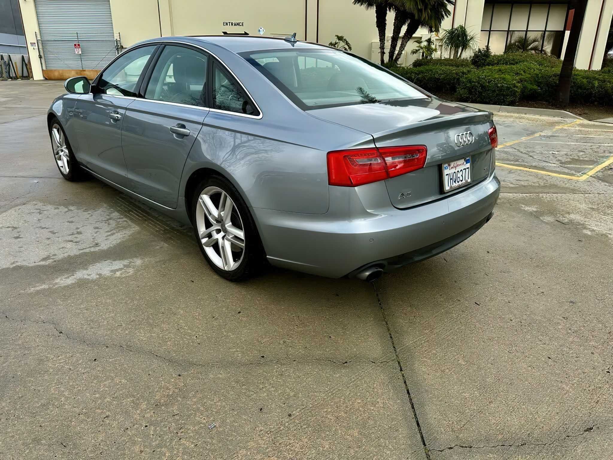 Audi A6 2.0T 2015