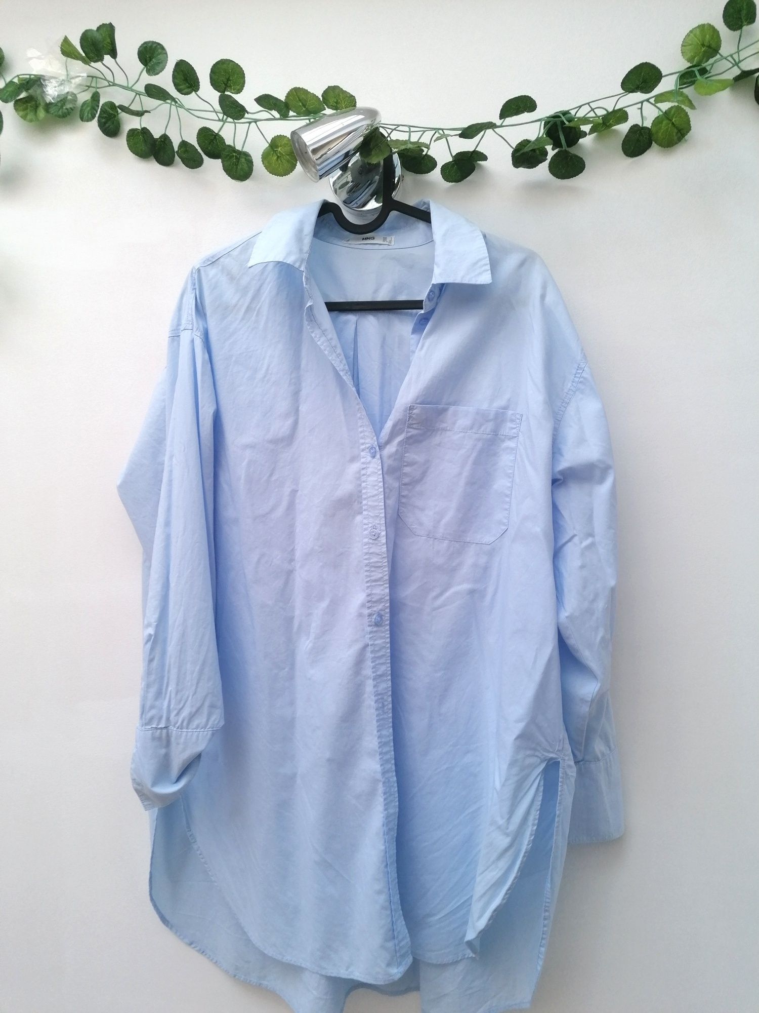 Camisa Azul Clara Comprida