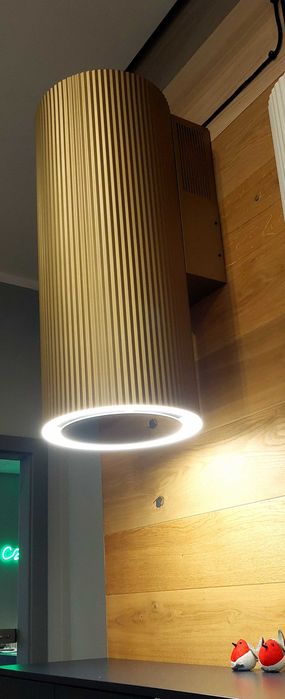 Okap Ciarko Design Monogram. Przyścienny, nowy z ekspo, złoty, tuba.