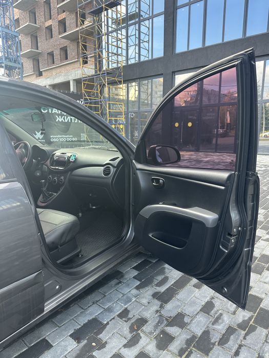 Hyundai i10 2013 рік