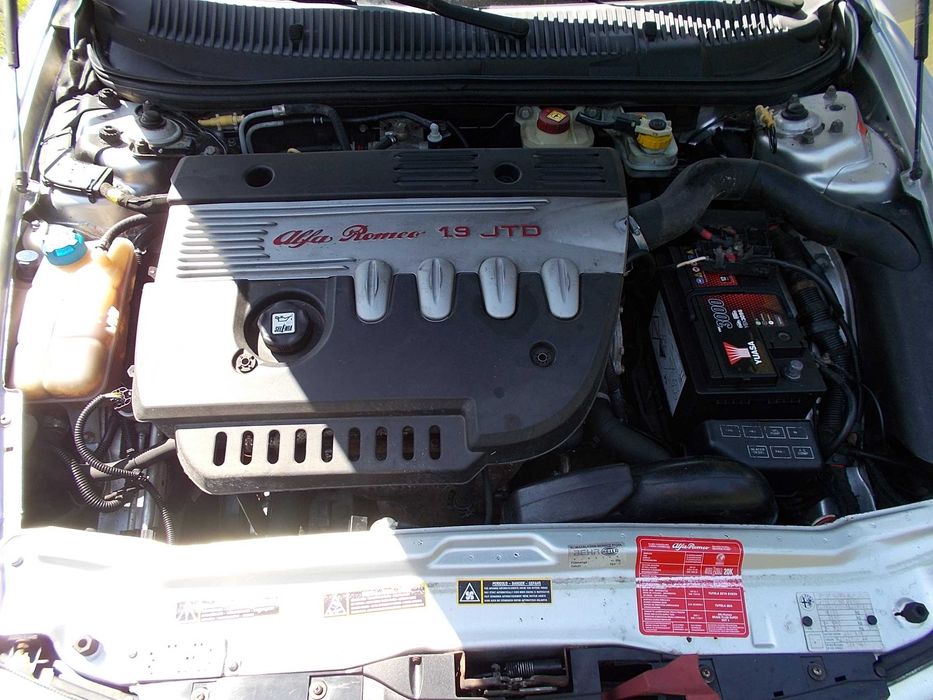 Alfa Romeo 156 1.9 JTD 110 KM Skóra Grigio chiaro 612 zderzak