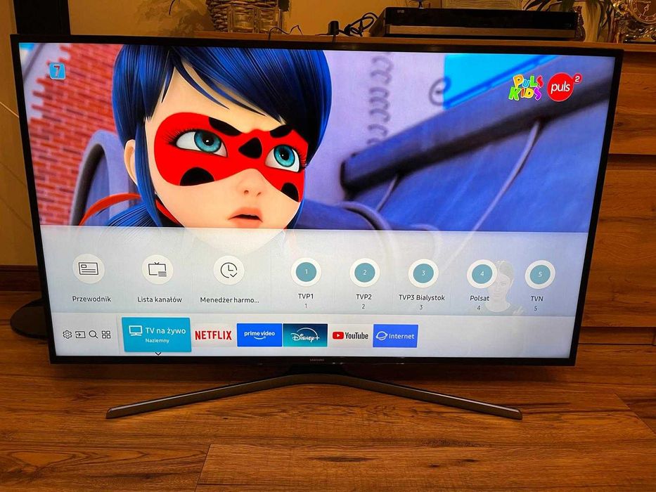 TV Led SAMUSUNG 50cali 4K UHD Smart tv