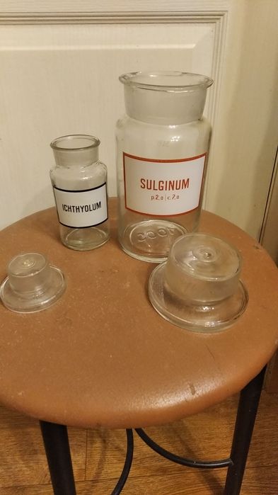 Аптечная посуда--штангласы 1,25 литра и 0,25 литра