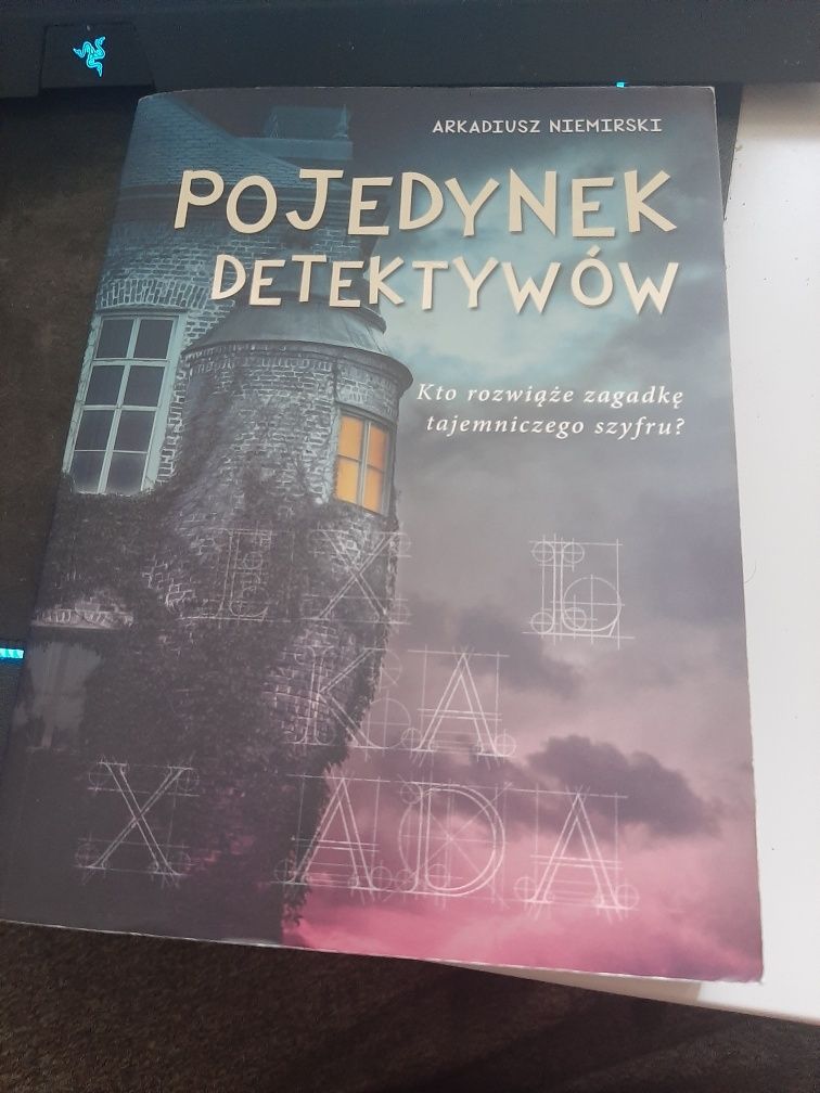Pojedynek Detektywów Aut Arkadiusz Niemirski
