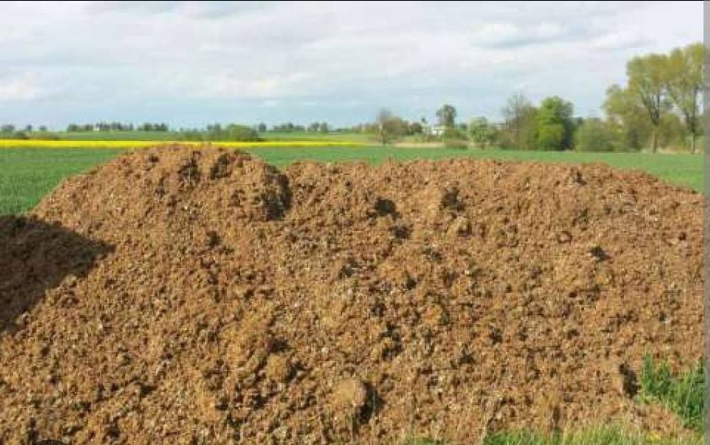 Wysłodki korzonki buraczane Pomiot Kurzy Wapno defekacyjne Żużel Pulpa