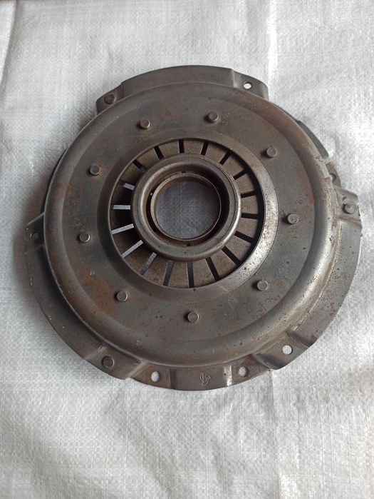 Продам корзину сцепления