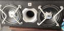 Subwoofer JBL usado poucas vezes