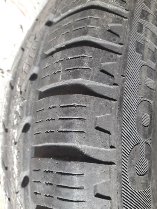 Шина одна 195/55/16