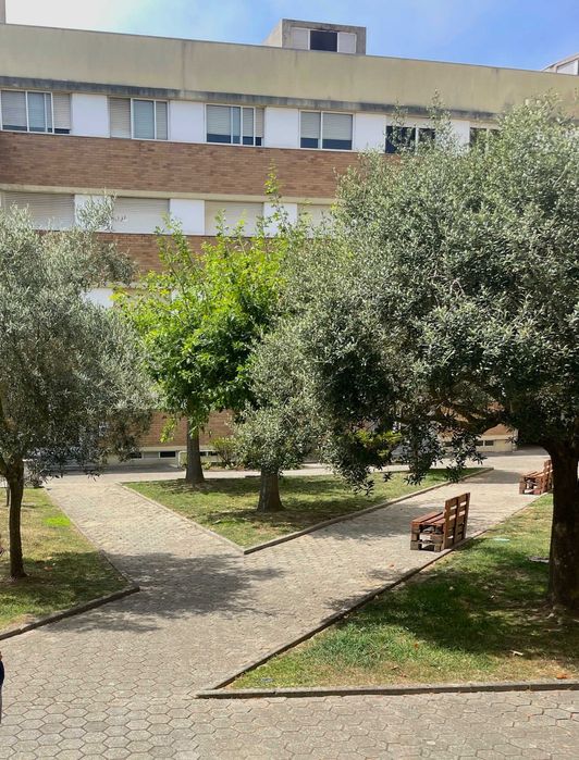 Apartamento T1+1 Canidelo