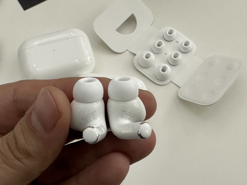 Airpods Pro 2 Type-C USB-C Apple оригинальні Нові без коробки 219$