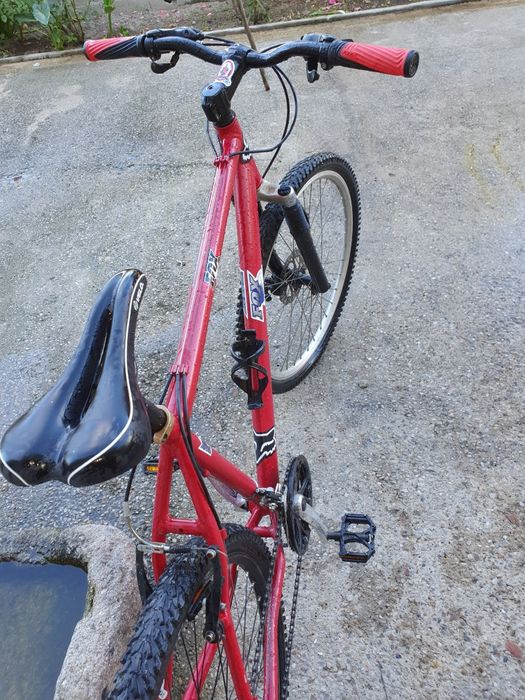 Bicicletas 1 roda 26 e uma roda 29