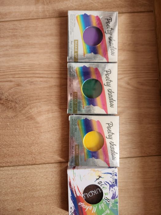 Фарба для обличчя та тіла, аквагрим