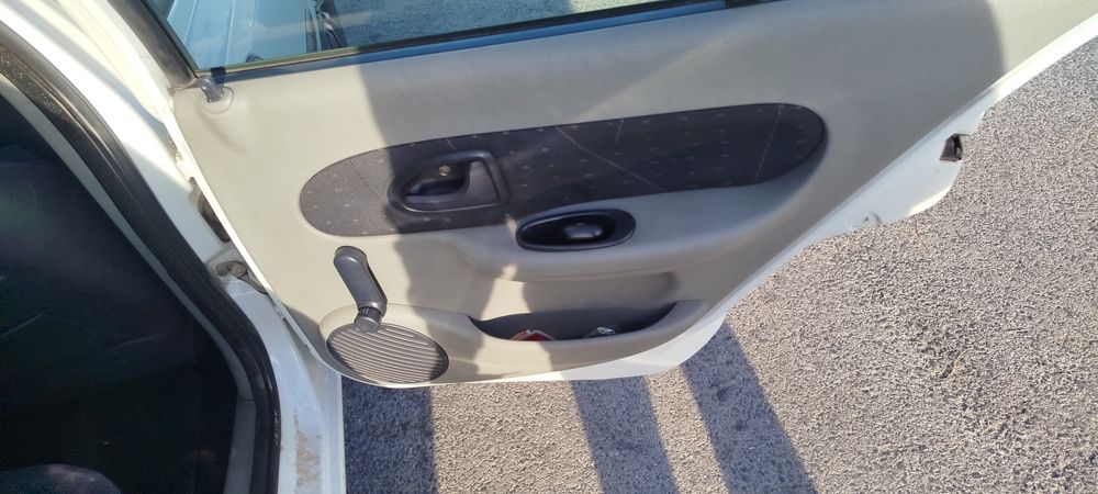 Renault Clio 1.5 Gasóleo 2003