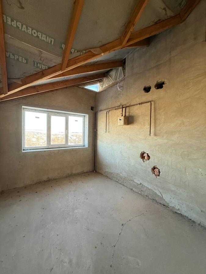 ДЕШЕВА 3к квартира у м. Тисмениця. Велика площа.