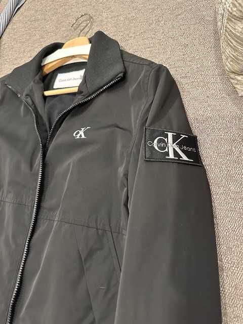 Casaco preto da Calvin Klein novo