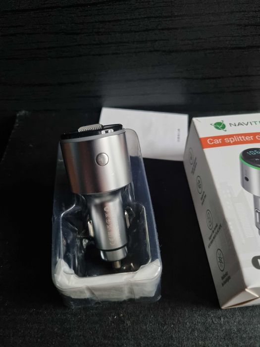 Navitel Transmiter fm bhf07 max Ładowarka samochodowa USB-A oraz USB-C