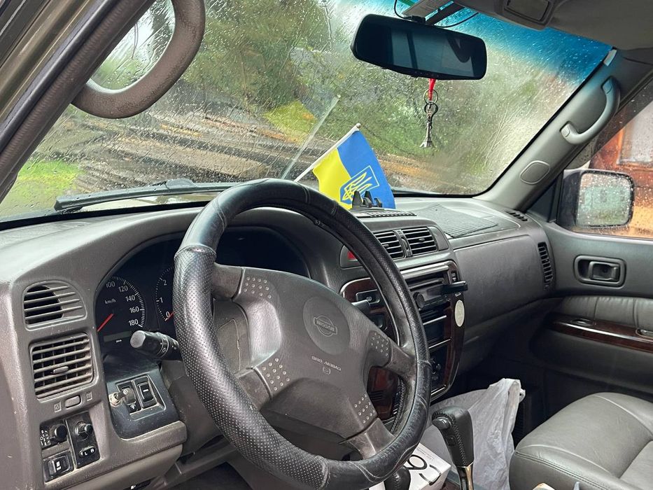 Продам Nissan Patrol 61