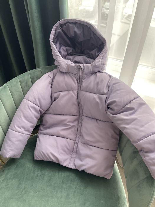 Демі куртка на дівчинку