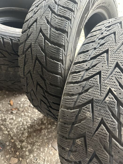 Nexen Winter 235 60 18